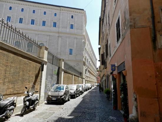 House 58 - Campo De Fiori Apartment Рим Екстериор снимка